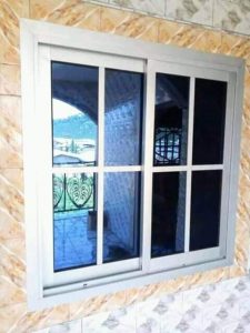 fenêtre sur mesure à Liesville-sur-Douve